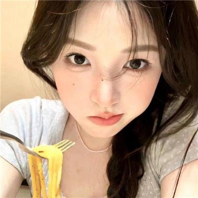 间谍嬉春
