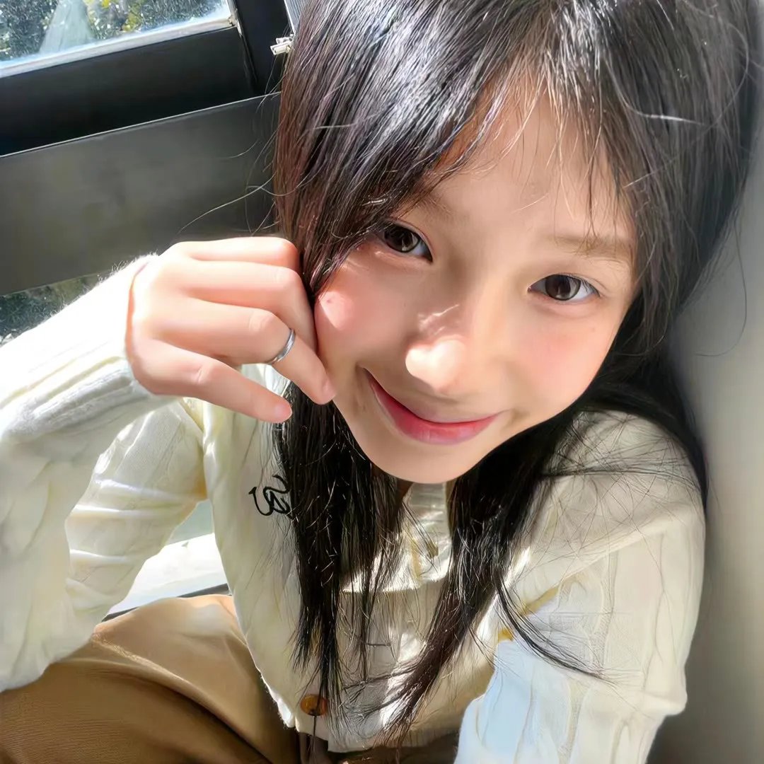 那女孩真帅