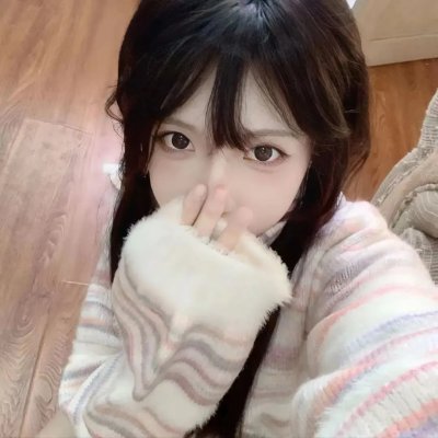 艳女新装